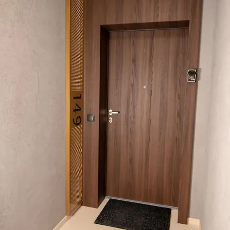 El - Aries Apartment *