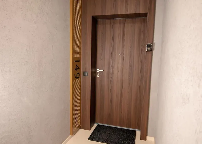 El - Aries Apartment *